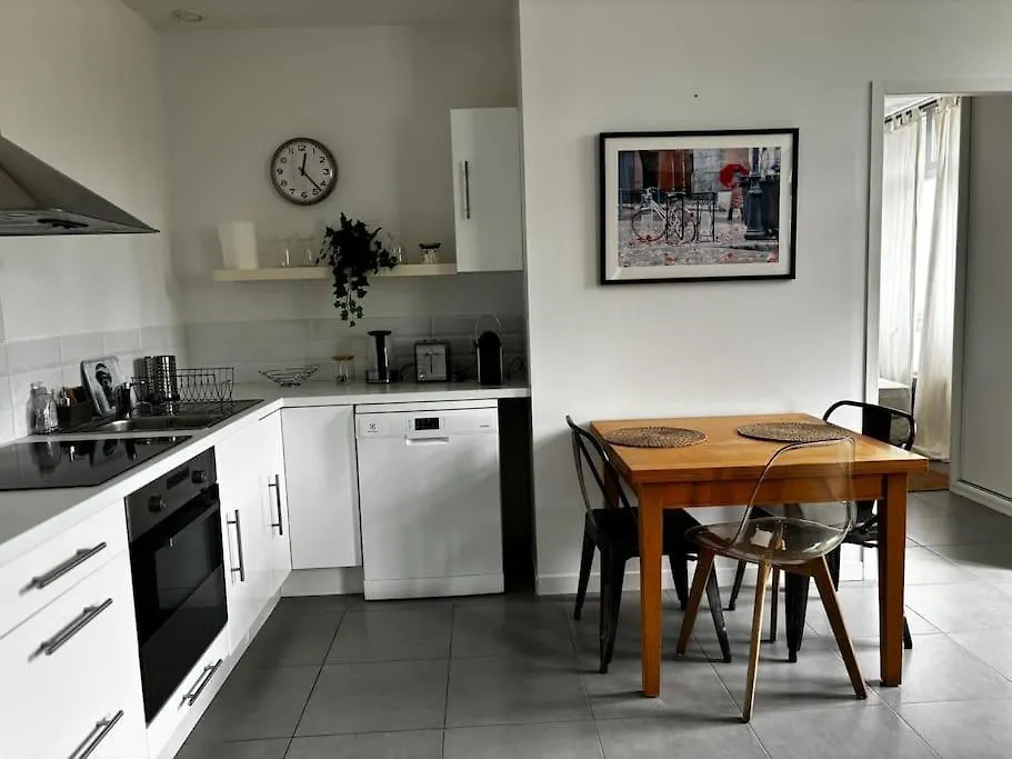 Logement Proximite Cours Mirabeau Aix-en-Provence France